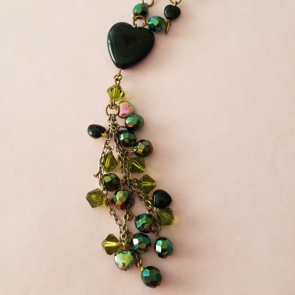 Black heart vintage tassel necklace! Glass beads - Picture 2 of 3